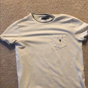 White pocket T shirt